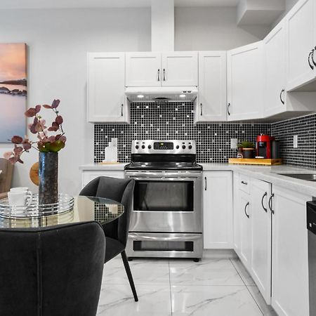 Willow Suite Langley Bagian luar foto