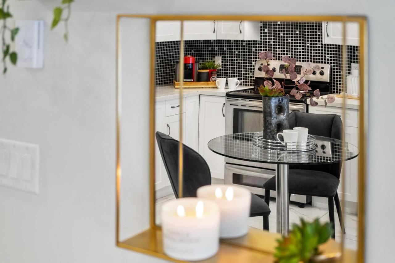 Willow Suite Langley Bagian luar foto